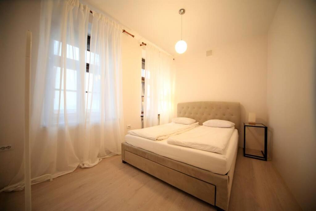 Lovely Two Bedroom In The Old Town 리가 외부 사진